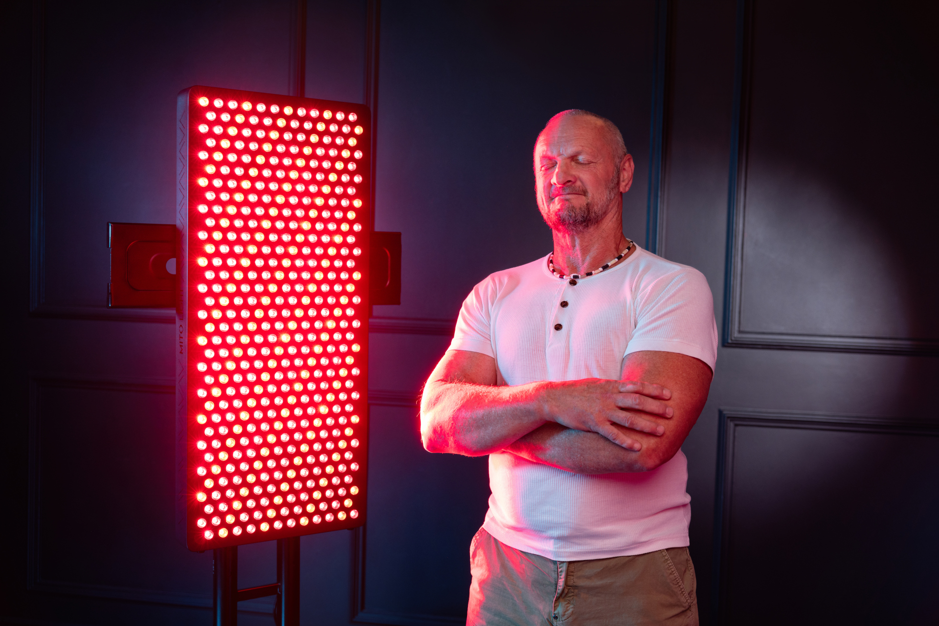 red light therapy panel infrared photobiomodulation mito light mitohacker 4 13